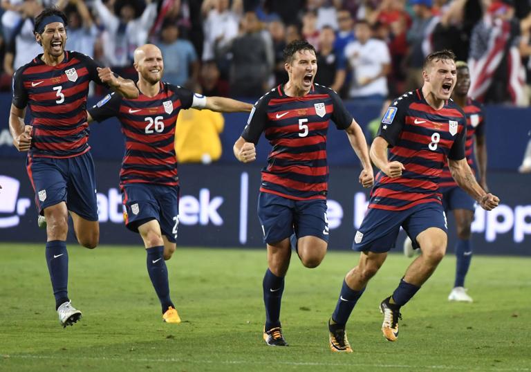 Jordan Morris (R) of the USA celebrates scoring a goal against Jamaica during the final football game of the 2017 CONCACAF Gold Cup at the Levi's Stadium in Santa Clara, California on July 26, 2017. / AFP PHOTO / Mark RALSTON (Photo credit should read MARK RALSTON/AFP via Getty Images)