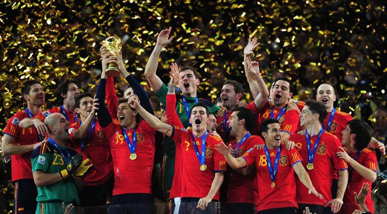JOHANNESBURG, SOUTH AFRICA - JULY 11: Spain celebrate winning the 2010 FIFA World Cup South Africa Final match between Netherlands and Spain at Soccer City Stadium on July 11, 2010 in Johannesburg, South Africa. (Photo by Shaun Botterill - FIFA/FIFA via Getty Images)